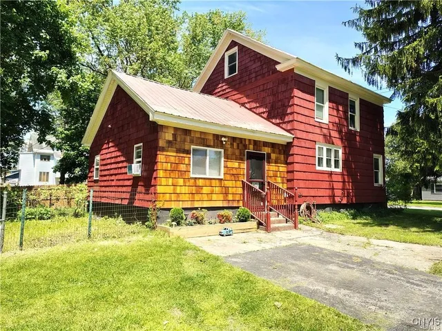 $209,900 | 801 West Thomas Street, Rome, NY 13440