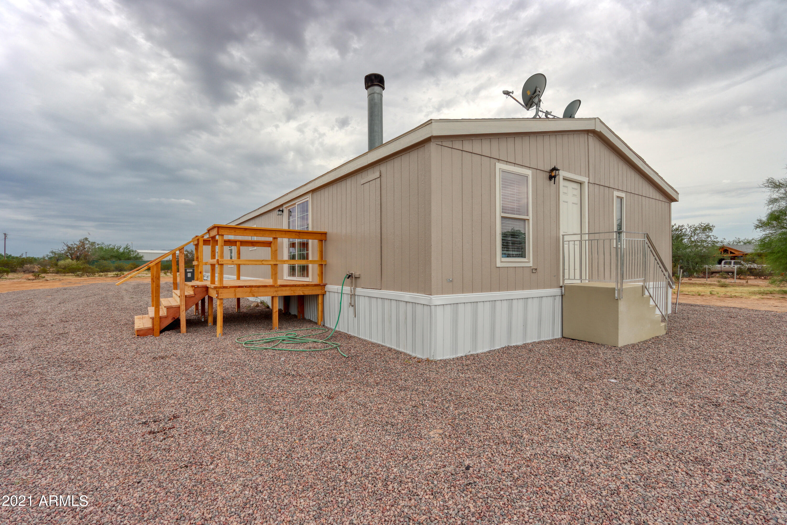 365 North Starview Road Maricopa, AZ 85139 - Photo 8 of 40 04