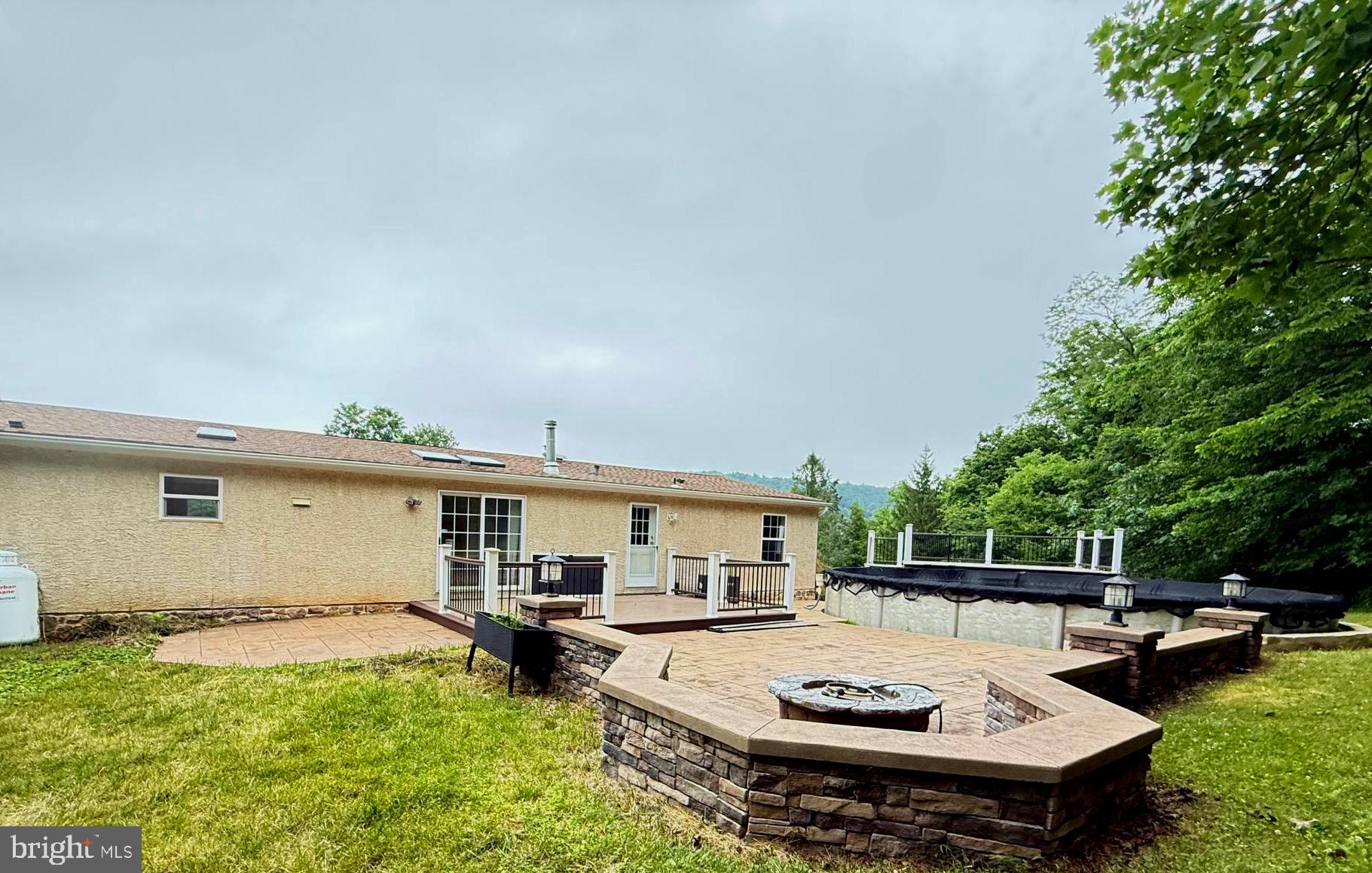 4888 Vera Cruz Road Emmaus, PA 18049 - Photo 2 of 29