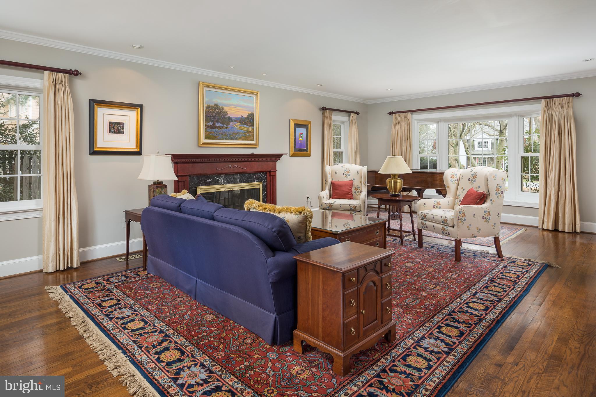 7010 Holyrood Drive McLean, VA 22101 - Photo 6 of 30 Gleaming Sand-in-Place Hardwood Flooring