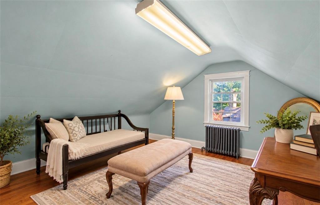 4703 Rolling Hills Road Pittsburgh, PA 15236 - Photo 17 of 29 Gallery Image 17