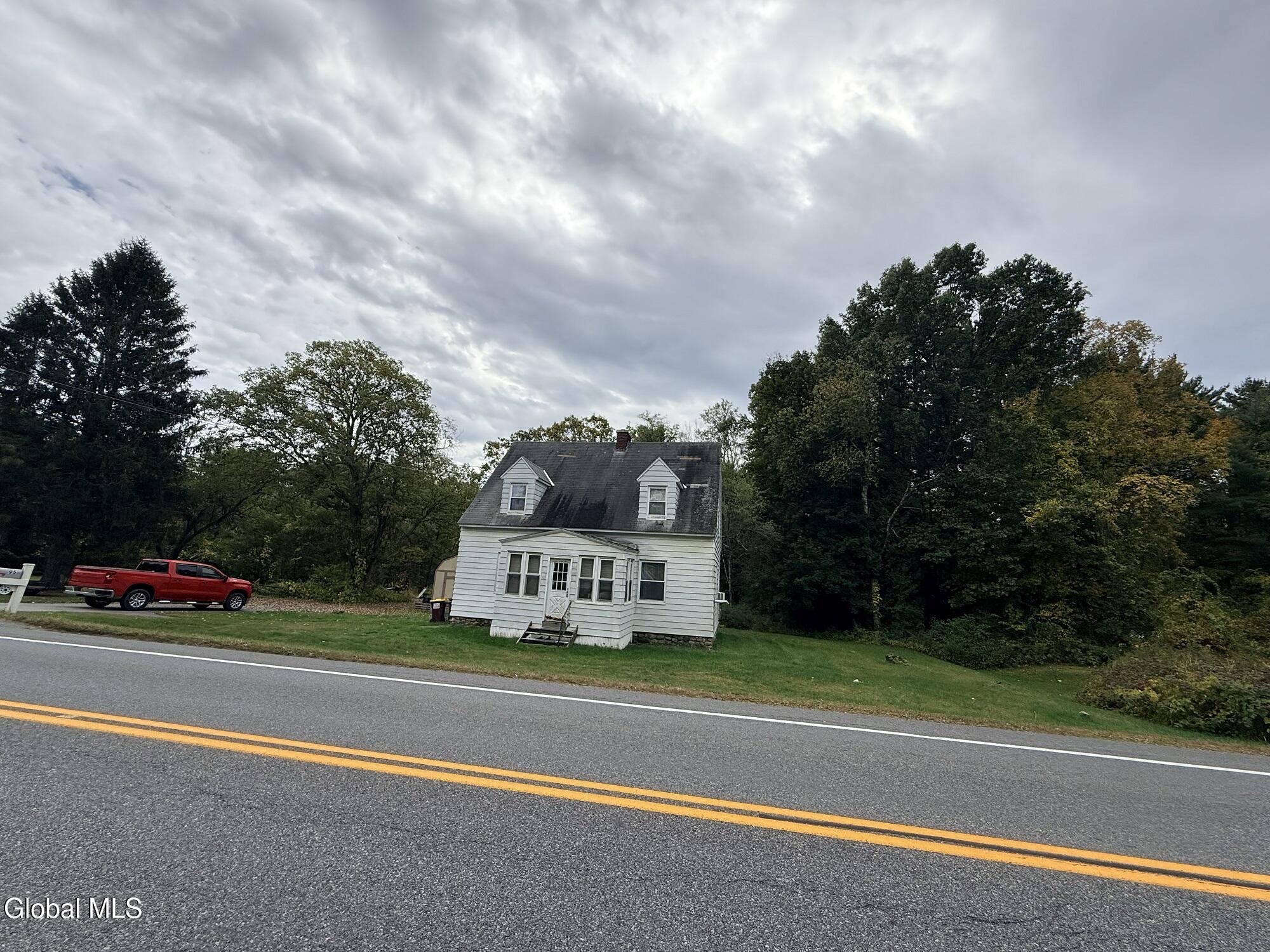 95 Round Lake Road Malta, NY 12019 - Photo 2 of 3 IMG_3883