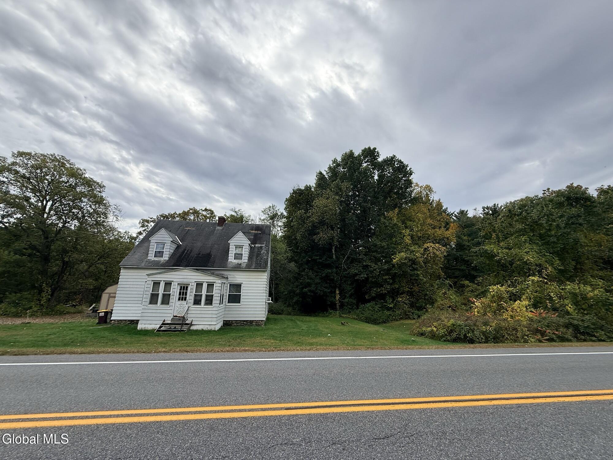 95 Round Lake Road Malta, NY 12019 - Photo 3 of 3 IMG_3884