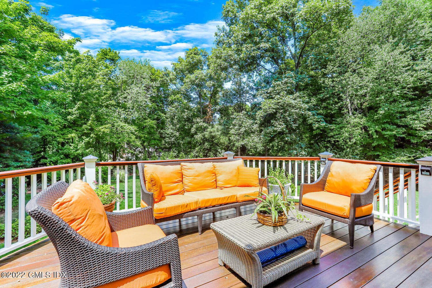29 Old Oak Road Darien, CT 06820 - Photo 30 of 32 an outdoor sitting area with a furniture