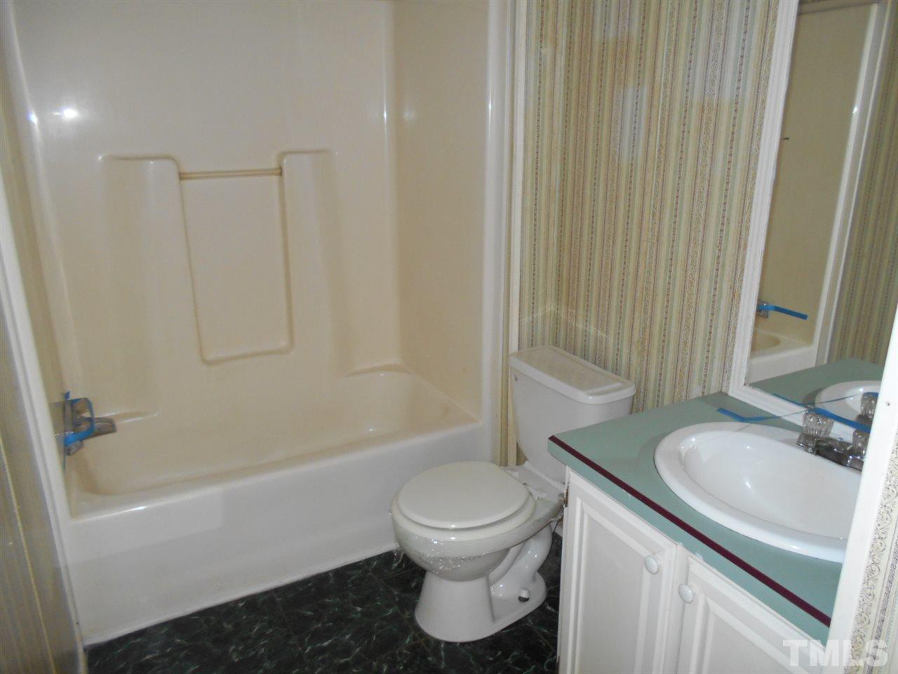 7121 Raymon Road Graham, NC 27253 - Photo 11 of 12 Gallery Image 11