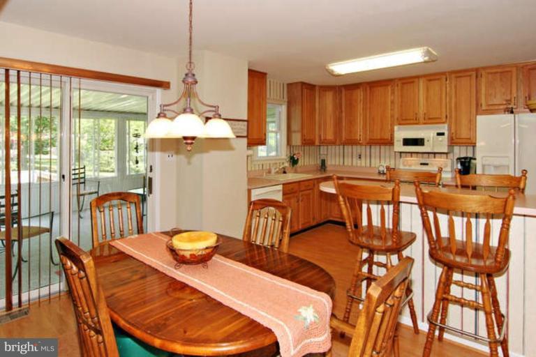 8404 Holly Street Laurel, MD 20707 - Photo 2 of 15 Dining Area