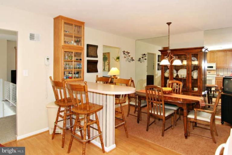 8404 Holly Street Laurel, MD 20707 - Photo 5 of 15 Breakfast Area