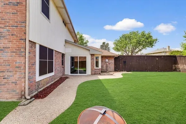 $3,400 | 2439 Whitetail Drive, Mesquite, TX 75181