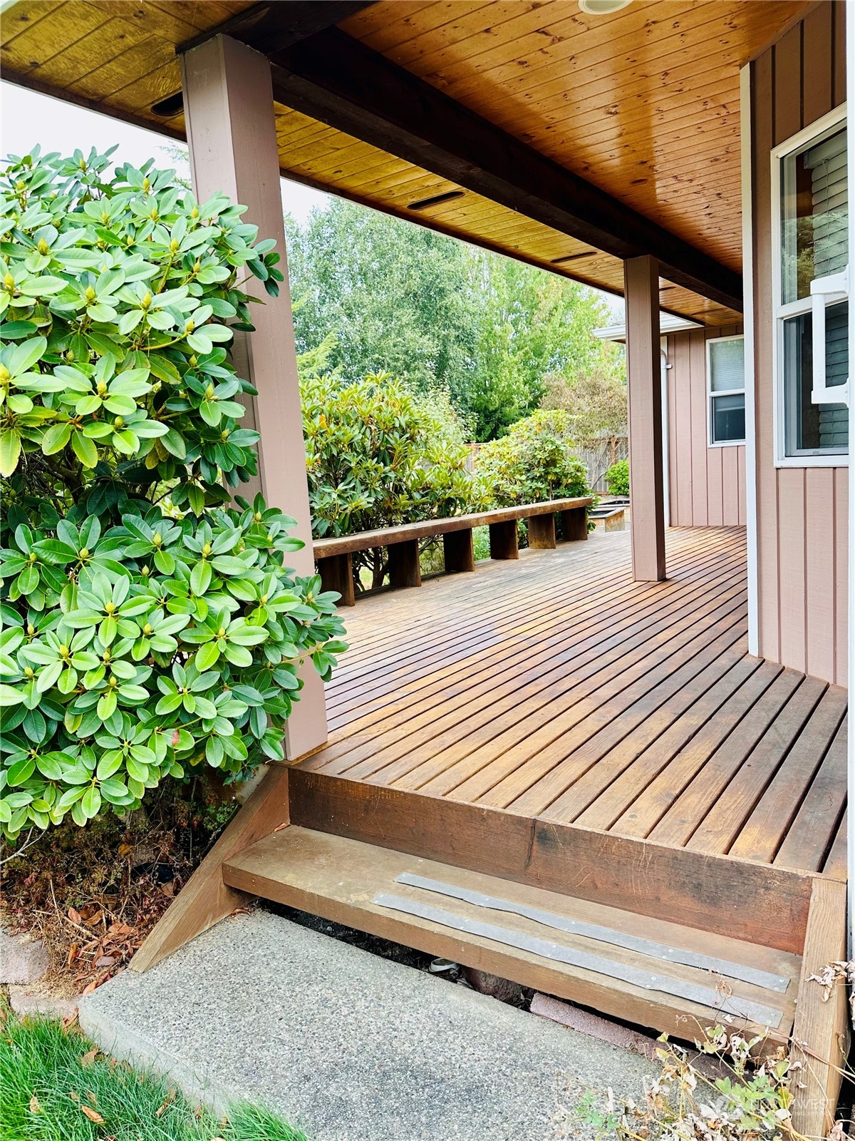 8625 Myrtle Road Northwest Stanwood, WA 98292 - Photo 19 of 23 a view of outdoor space and deck