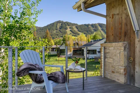 $16,850,000 | 250 Moose Street, Jackson, WY 83001