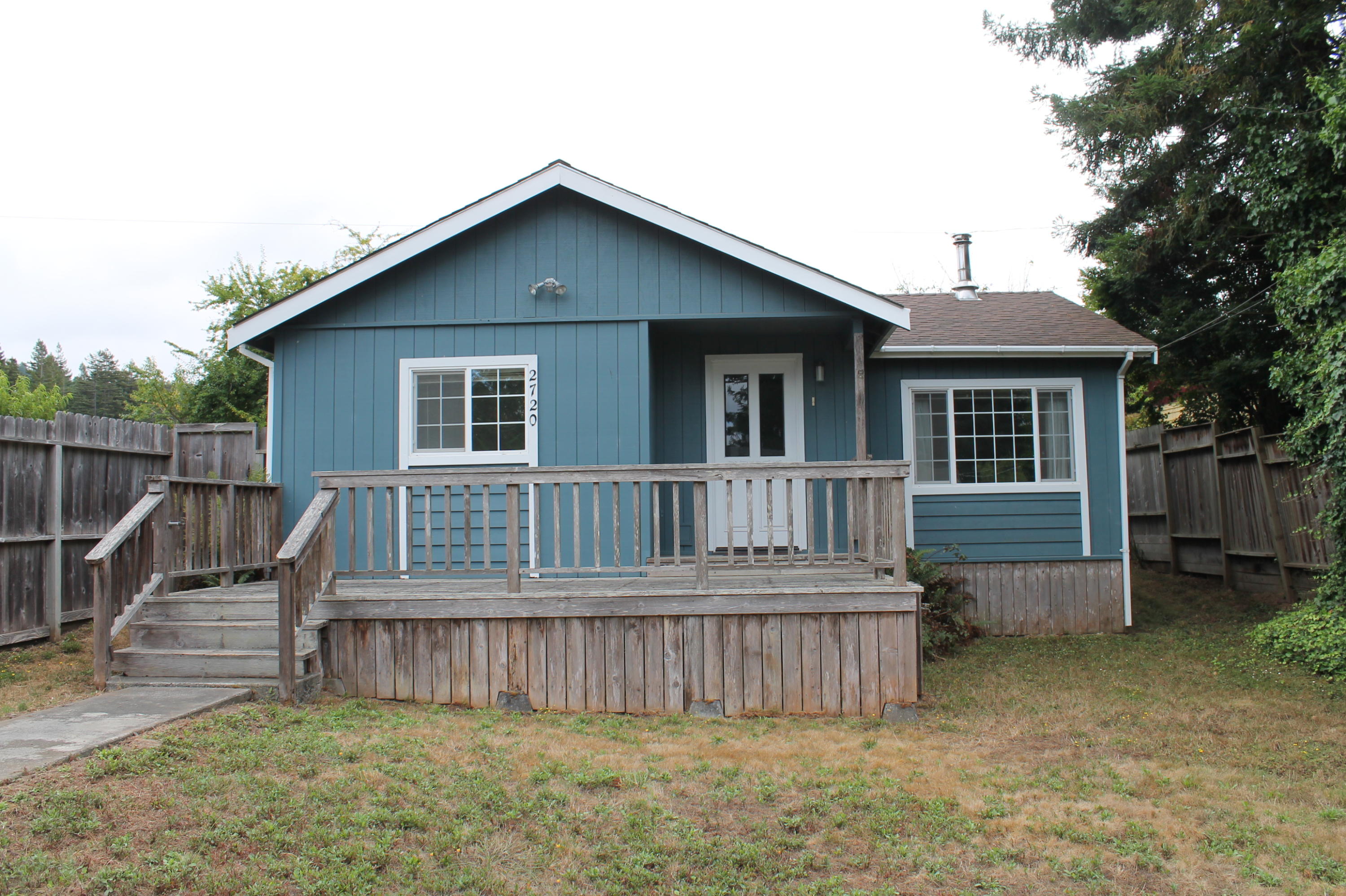 2720 Loop Road Fortuna, CA 95540 - Photo 1 of 35 Gallery Image 1
