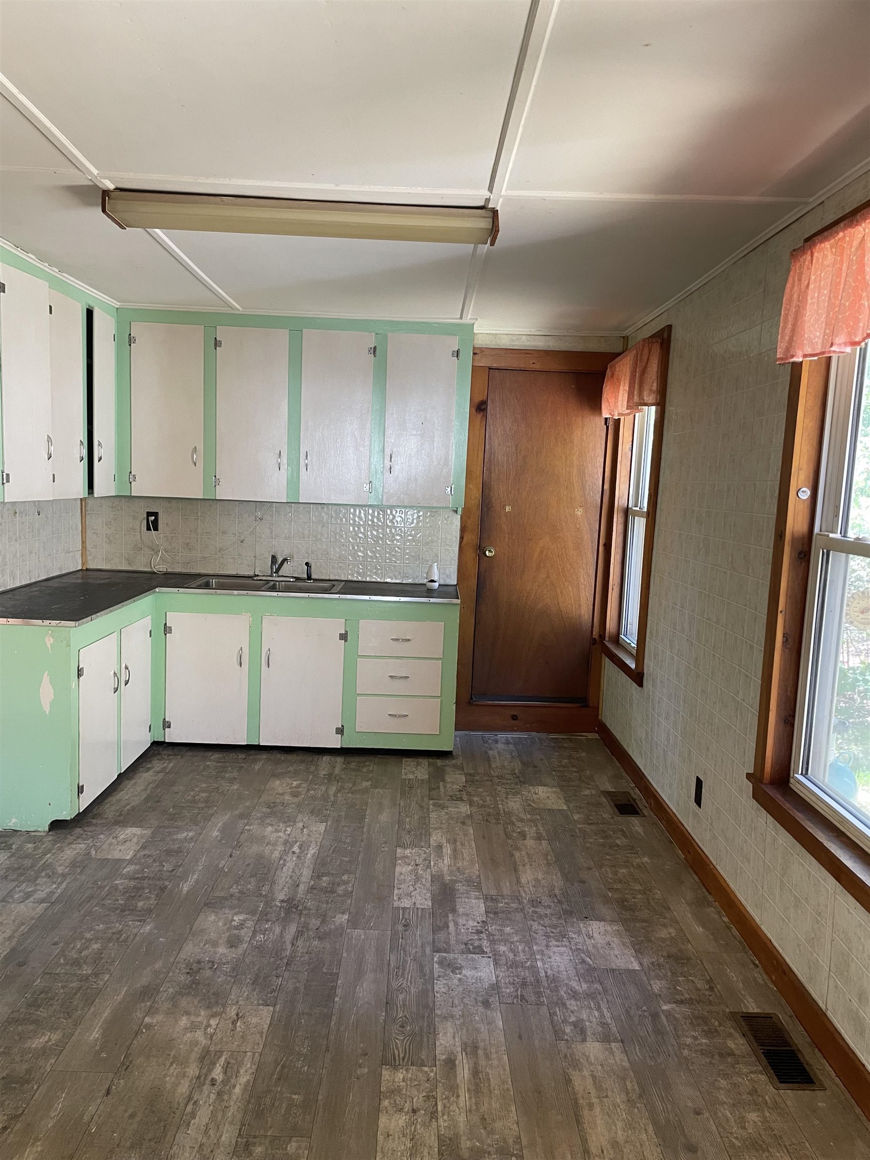 14 River Road Brentwood, NH 03833 - Photo 7 of 20