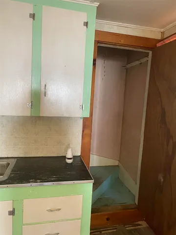 $325,000 | 14 River Road, Brentwood, NH 03833