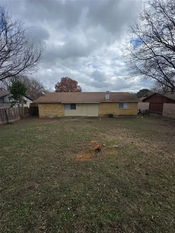 $1,695 | 1605 Willowbrook Street, Lancaster, TX 75134