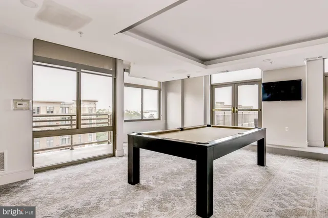 $2,000 | 3650 South Glebe Road, Unit 264, Arlington, VA 22202