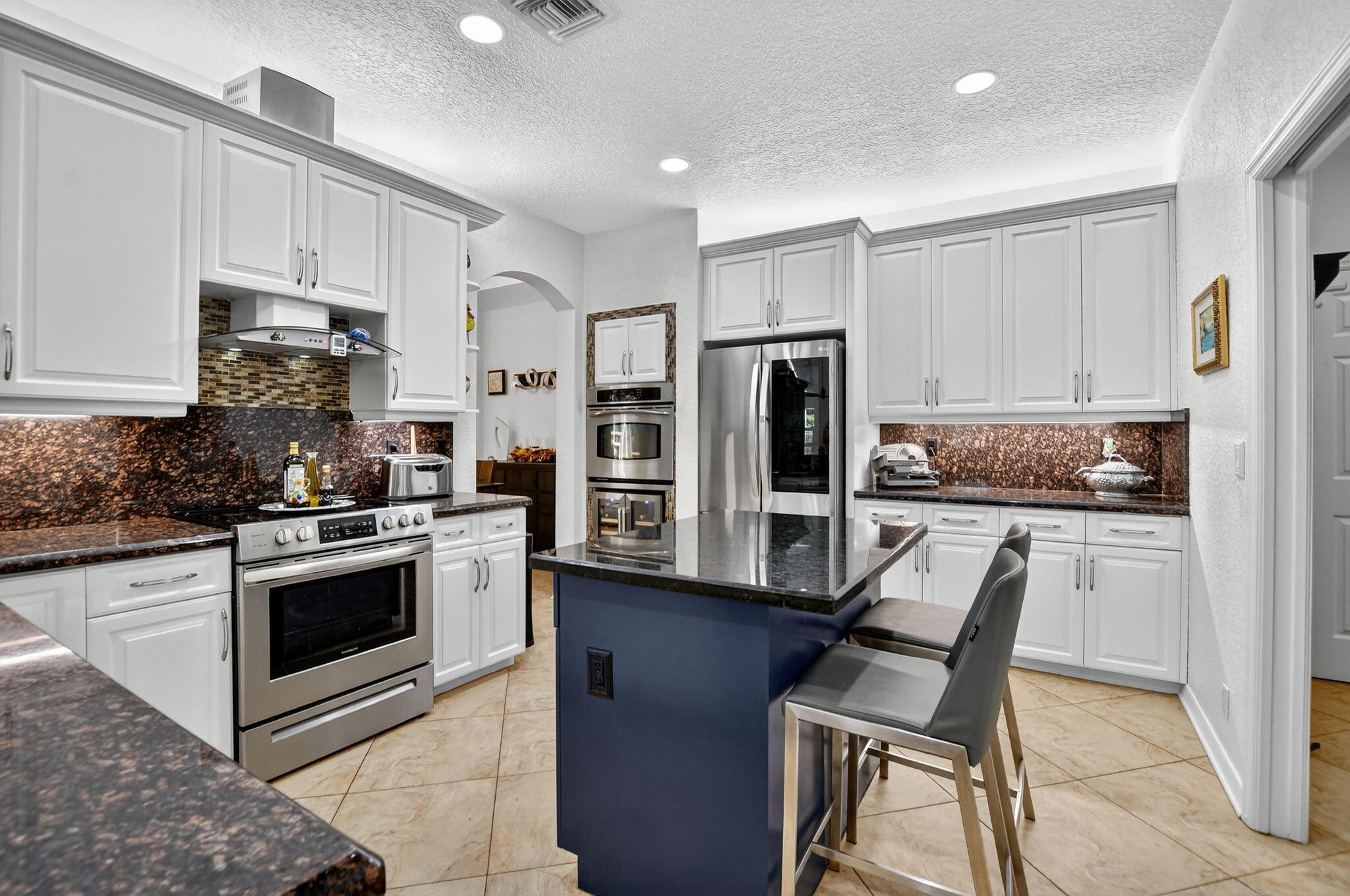 12304 Riverfalls Court Boca Raton, FL 33428 - Photo 24 of 48 34-web-or-mls-056_DSC_2683