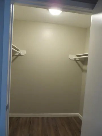 $1,400 | 8716 Club House Drive, Unit 6, Willis, TX 77378