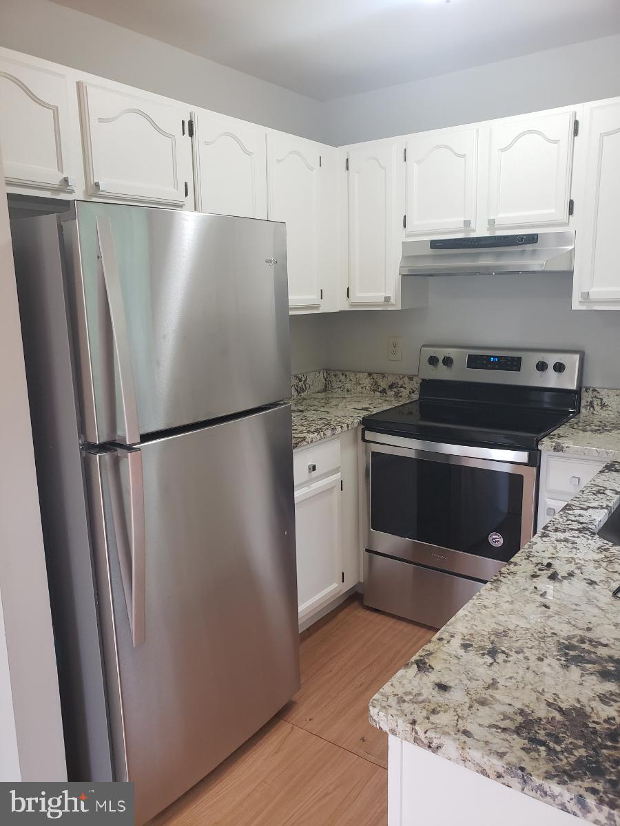 2628 Deer Ridge Drive Silver Spring, MD 20904 - Photo 5 of 42