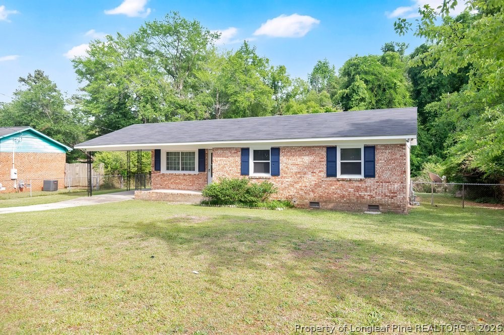 2627 Dumbarton Road Fayetteville, NC 28306 - Photo 2 of 20 FRONT