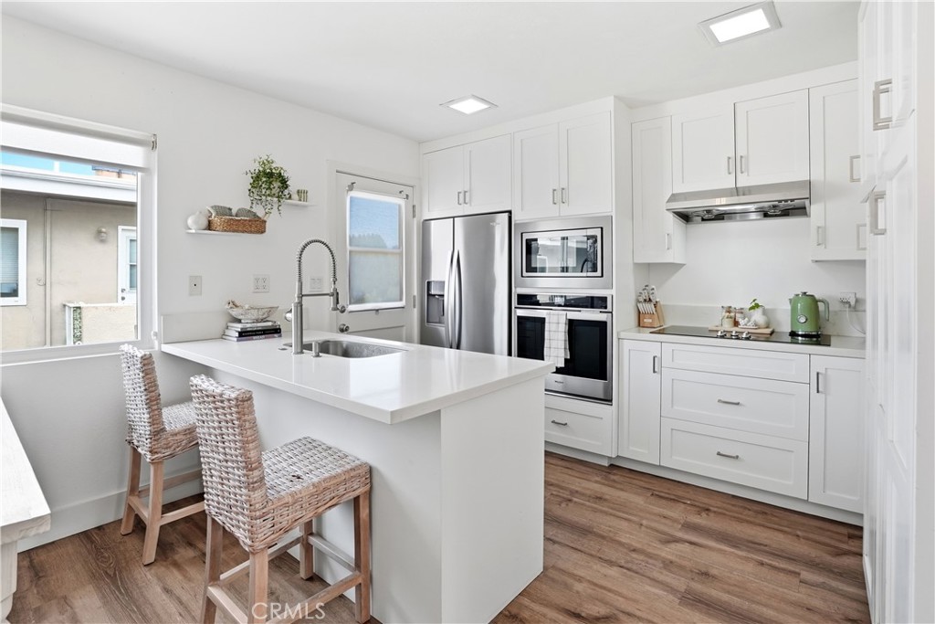 1228 Rutland Road, Unit 6 Newport Beach, CA 92660 - Photo 6 of 21