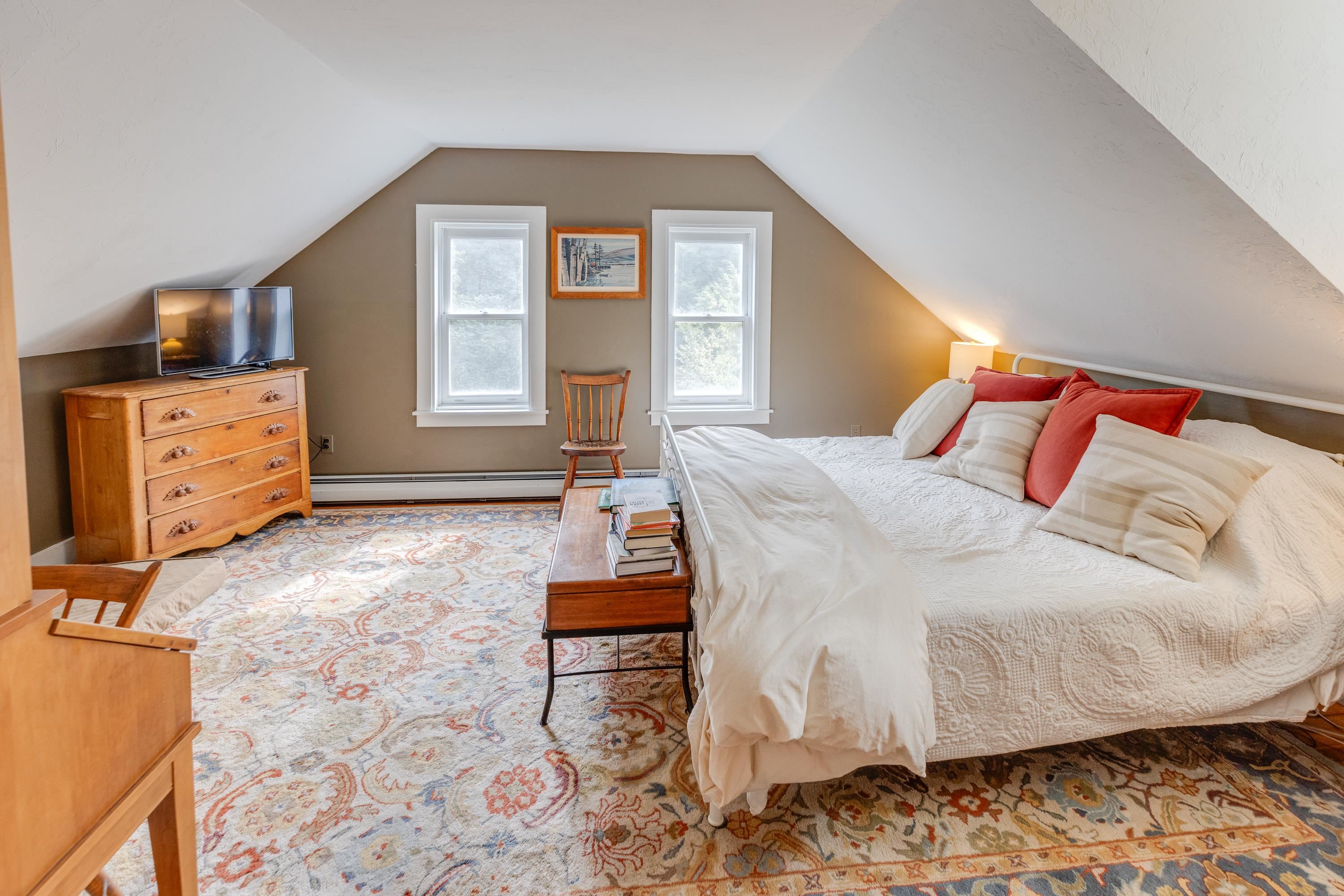 34 North Shore Road Hebron, NH 03241 - Photo 18 of 42