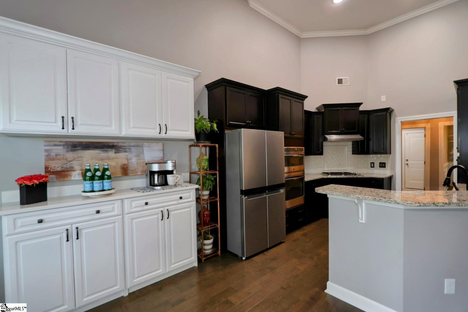 412 Strathpine Drive Simpsonville, SC 29681 - Photo 8 of 25 Gallery Image 8