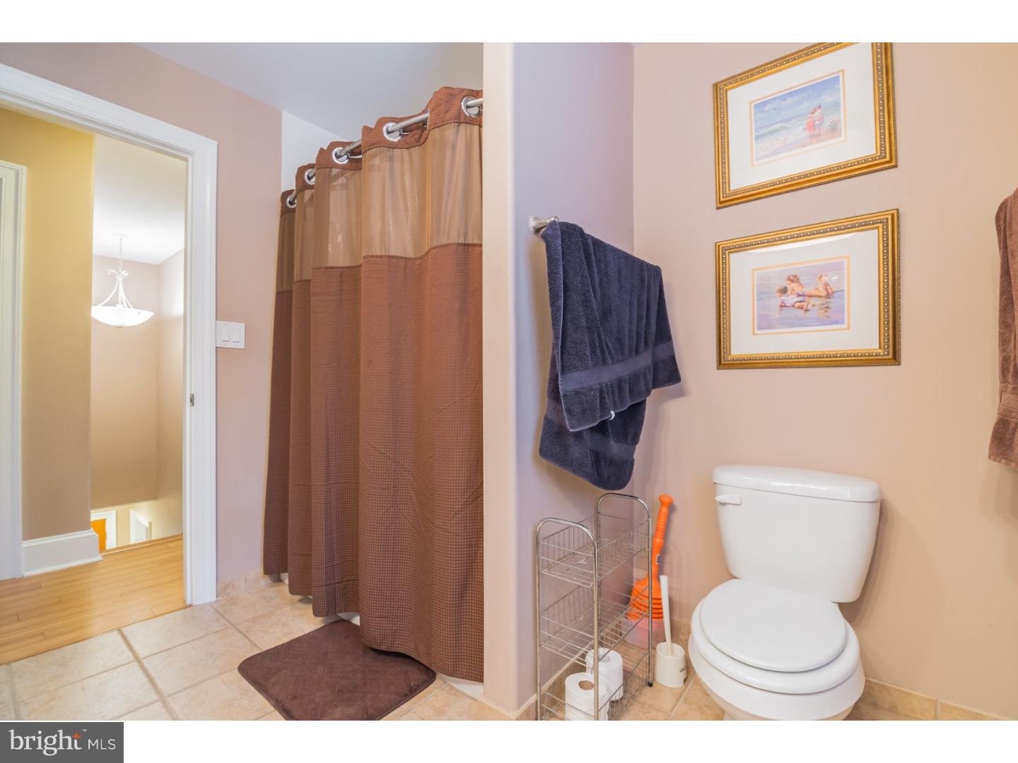 141 Morgan Road Aston, PA 19014 - Photo 16 of 25 Bathroom