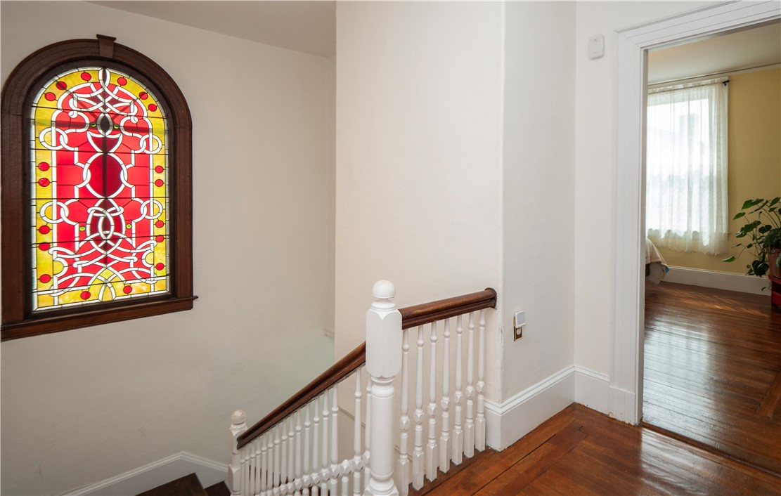18 Rhode Island Avenue Newport, RI 02840 - Photo 25 of 50