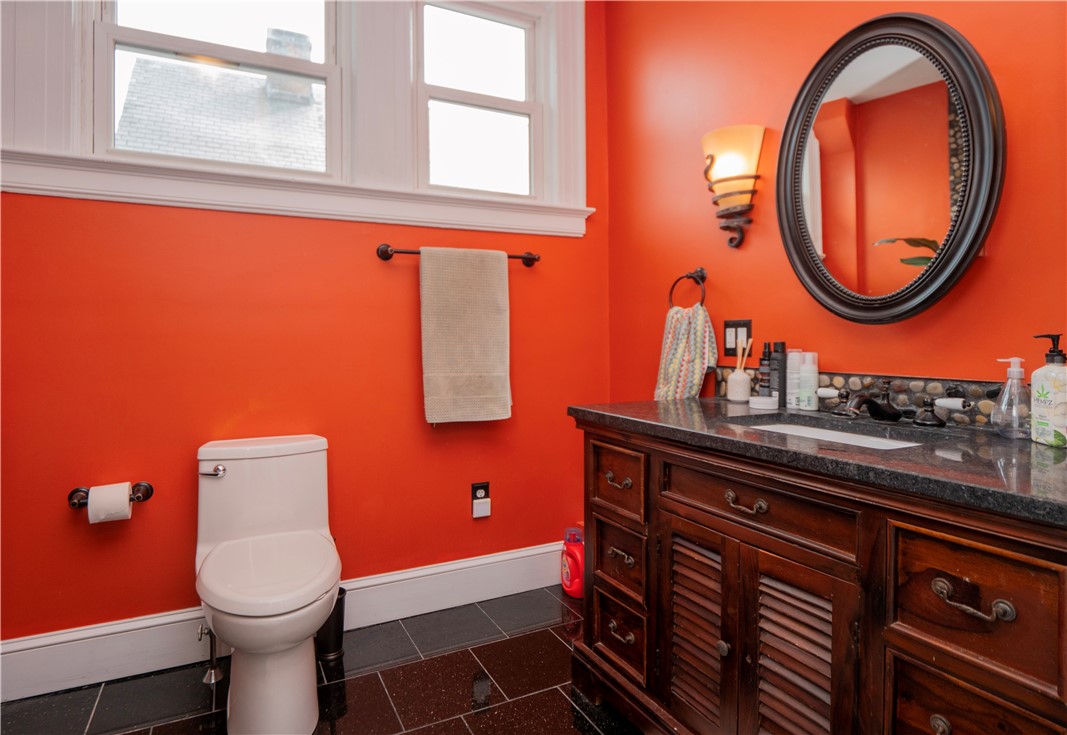 18 Rhode Island Avenue Newport, RI 02840 - Photo 28 of 50