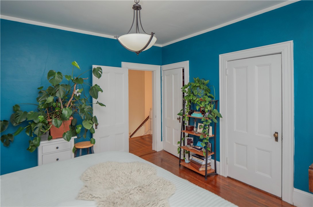 18 Rhode Island Avenue Newport, RI 02840 - Photo 31 of 50