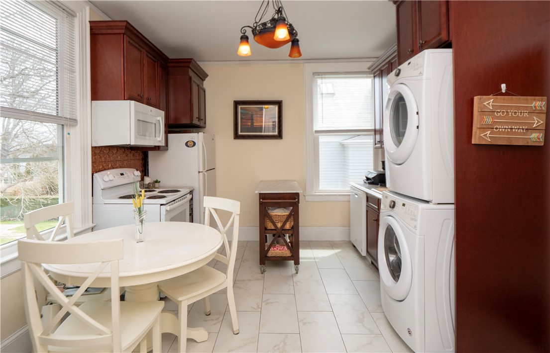 18 Rhode Island Avenue Newport, RI 02840 - Photo 32 of 50