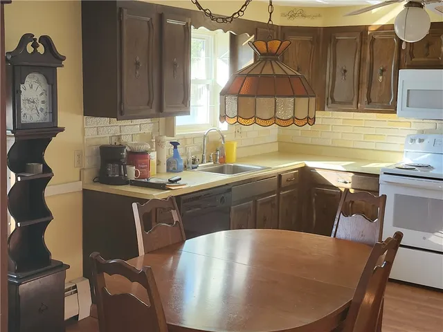 $349,900 | 81 Sophia Drive, Warwick, RI 02886