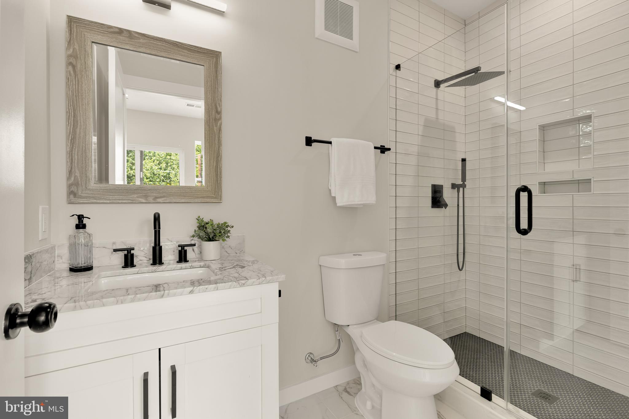 2606 41st Street Northwest, Unit 7 Washington, DC 20007 - Photo 11 of 18