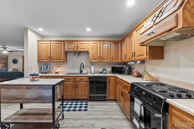 $280,000 | 608 A State Hwy H, Sikeston, MO 63801