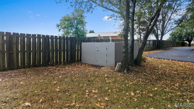 $280,000 | 608 A State Hwy H, Sikeston, MO 63801