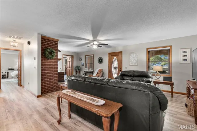 $280,000 | 608 A State Hwy H, Sikeston, MO 63801