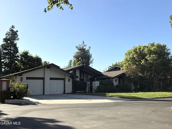 $545,160 | 108 Portales Real, Bakersfield, CA 93309