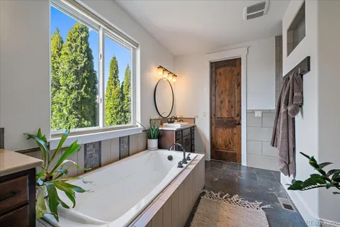 $1,400,000 | 5771 Last Pointe Drive, Windsor, CO 80550