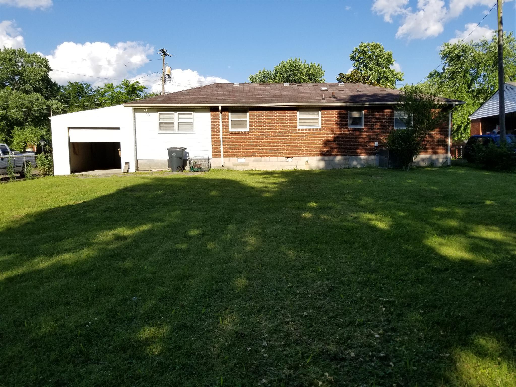 3114 Hillside Road Nashville, TN 37207 - Photo 13 of 14 Backyard