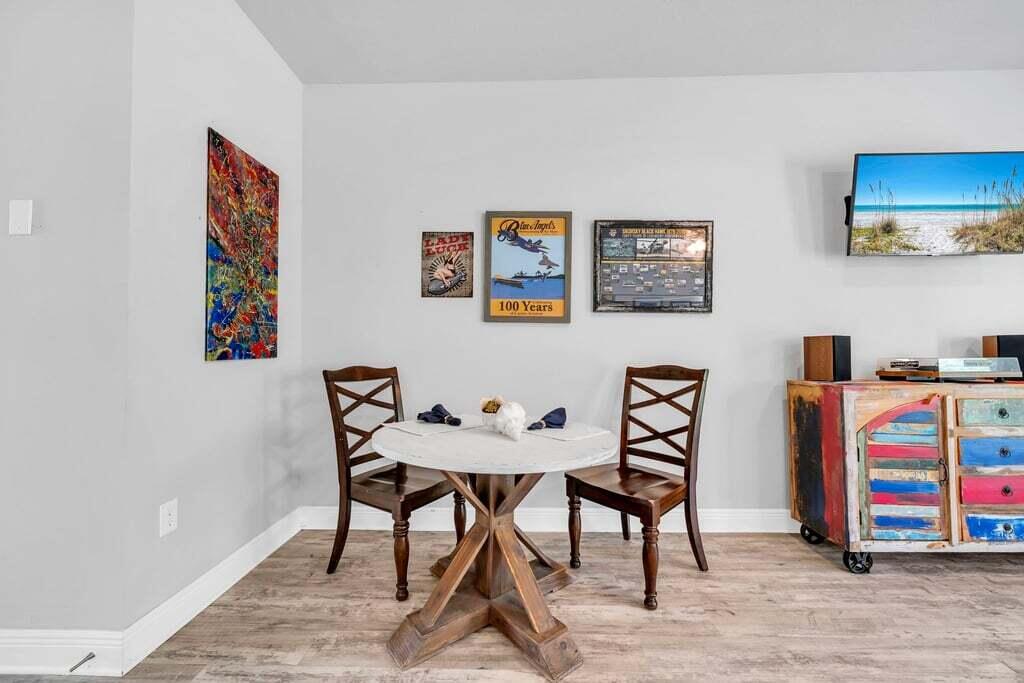 115 Crossing Lane, Unit D Santa Rosa Beach, FL 32459 - Photo 11 of 39 Dining