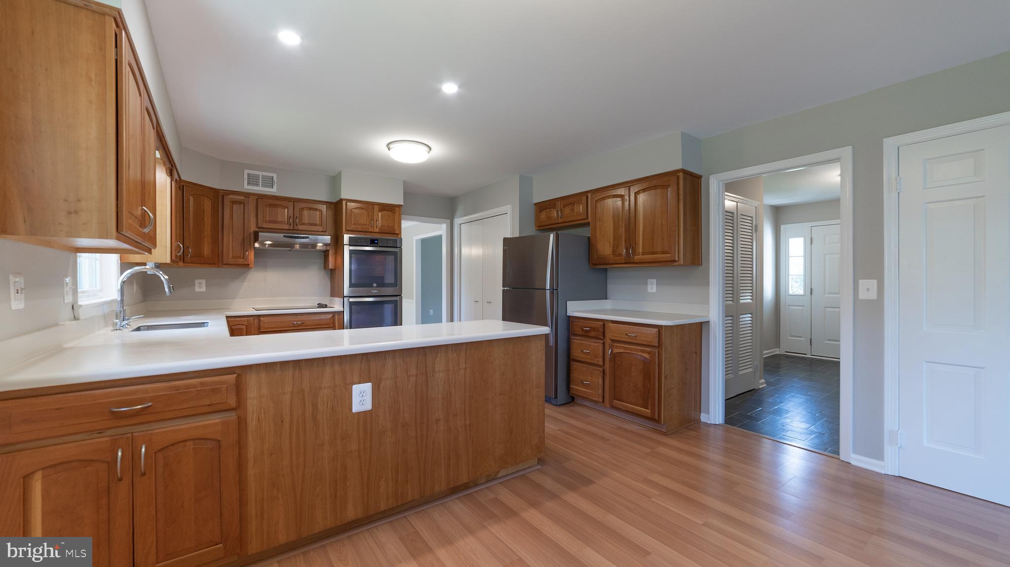 13807 North Gate Lane Silver Spring, MD 20906 - Photo 6 of 32 Gallery Image 6