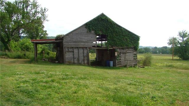 3372 Springplace Road Lewisburg, TN 37091 - Photo 14 of 20 Barn with 2 stalls & Tack Room