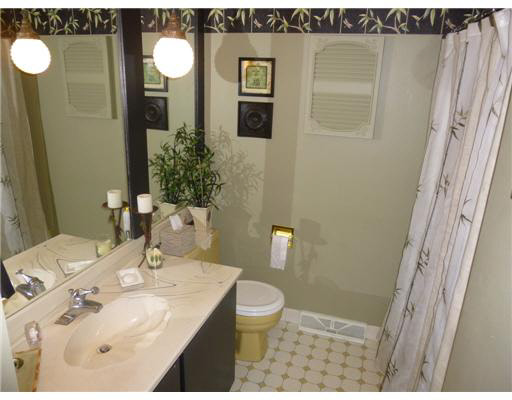 24415 Layton Road South Bend, IN 46614 - Photo 13 of 24