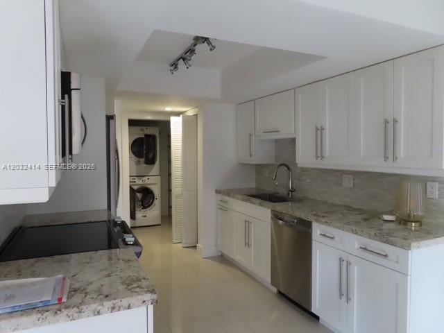11543 Southwest 109th Road, Unit 24B Miami, FL 33176 - Photo 7 of 41