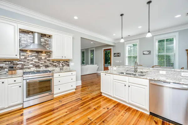 $1,315,000 | 1732 West Canning Drive, Mount Pleasant, SC 29466