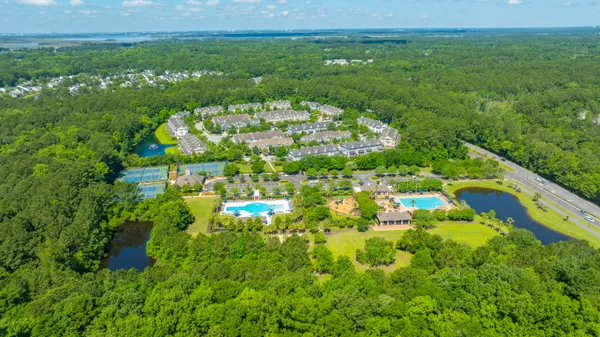 $1,315,000 | 1732 West Canning Drive, Mount Pleasant, SC 29466