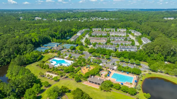 $1,315,000 | 1732 West Canning Drive, Mount Pleasant, SC 29466