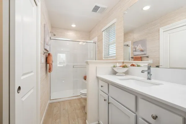 $394,990 | 1532 Woodhill Lane, Clovis, CA 93619
