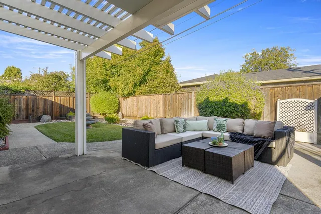 $2,398,000 | 2476 Le Bain Drive, San Jose, CA 95130