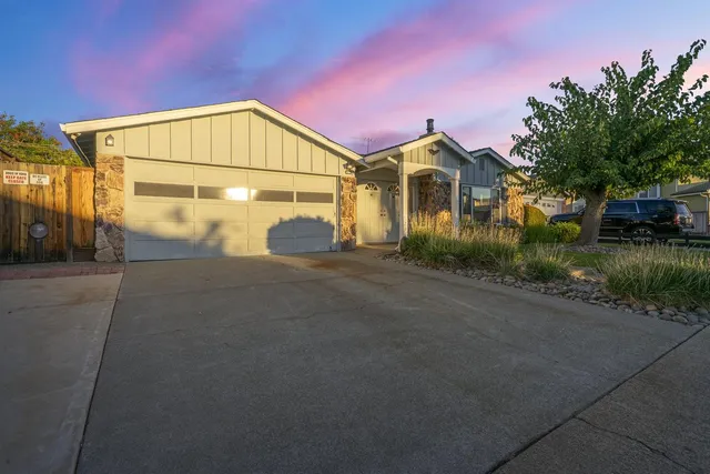 $2,398,000 | 2476 Le Bain Drive, San Jose, CA 95130